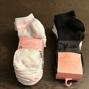 Juicy Couture Quarter length 8 Pack of Socks. PICK ONE